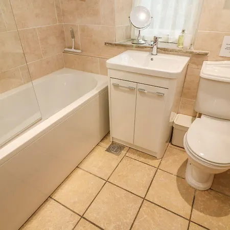 The Old Stables Tatil Evi